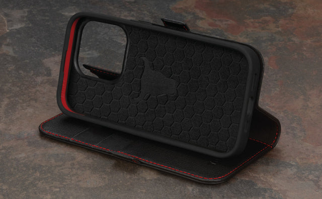 iPhone 15 Pro Max Leren Hoesje (MagSafe) Feature Focus