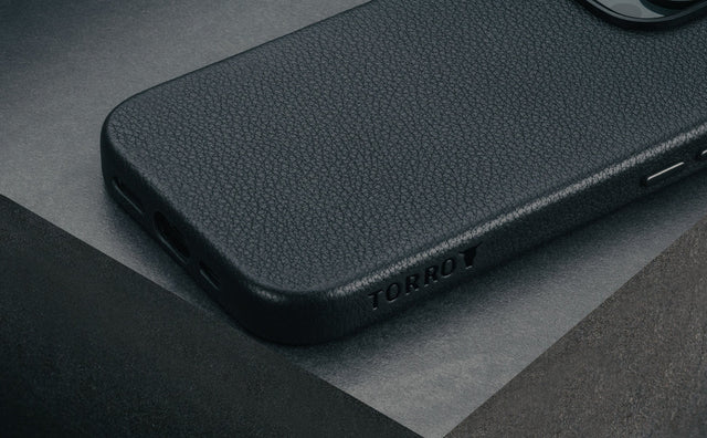 iPhone 16 Pro Leren Hoesje (MagSafe) Feature Focus