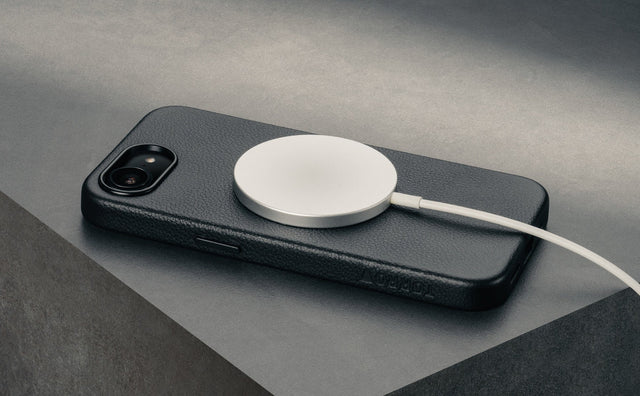 iPhone 17e / 16e Leren Hoesje Feature Focus
