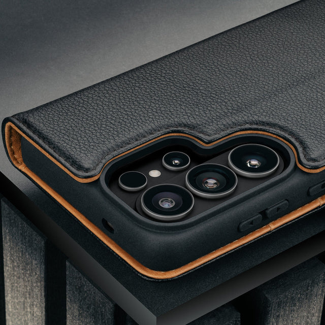 Camera cutout on the Black Leather Detachable Case for Galaxy S26 Ultra